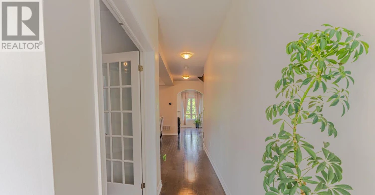 8 Teaberry Terrace, Brampton, ON, L6Y 0Y1 - 4