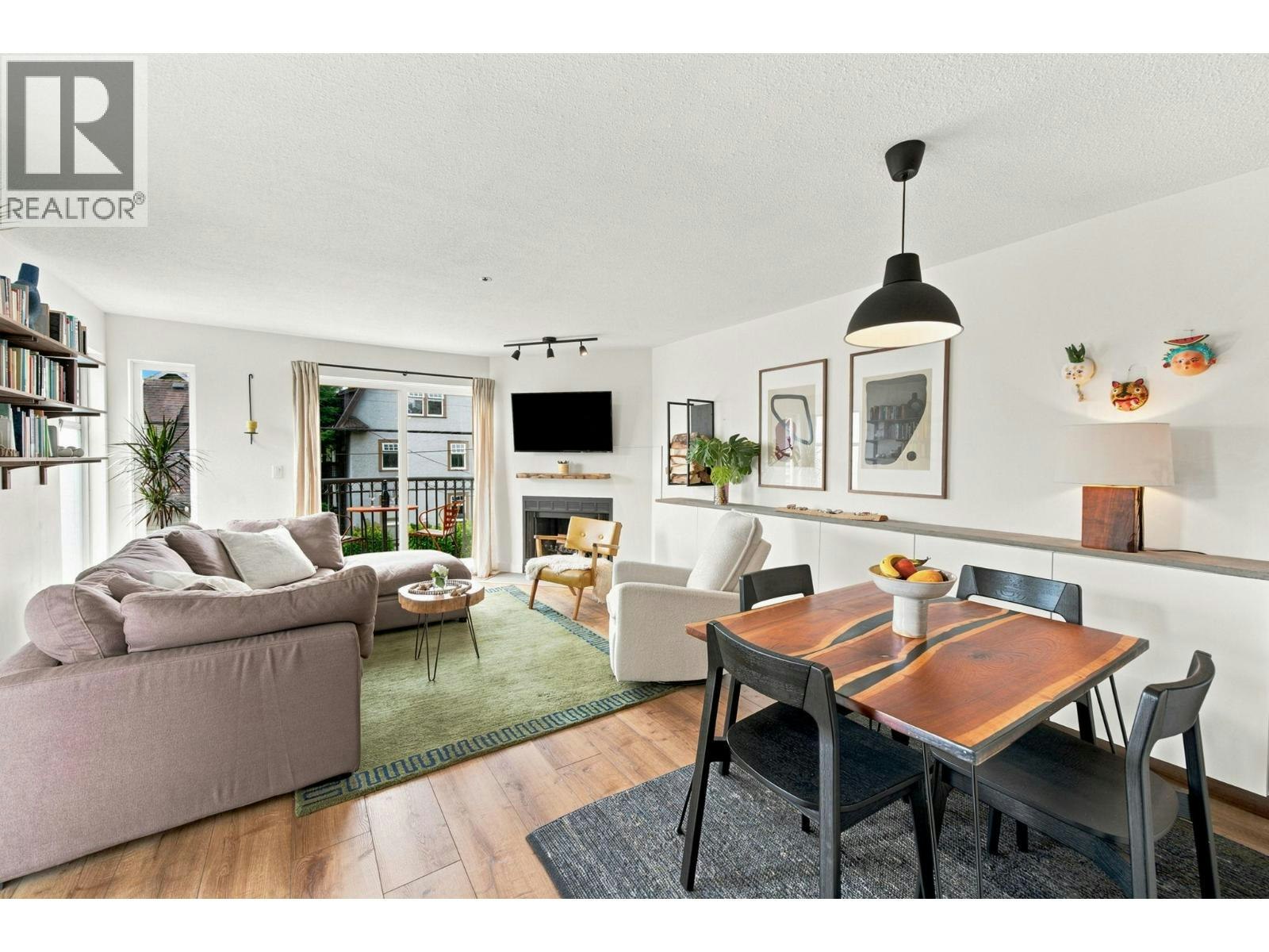 304-888 W 13th Avenue