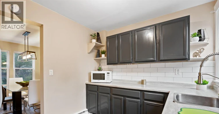 2123 Ontario Street, Windsor, ON, N8Y 1N4 - 8