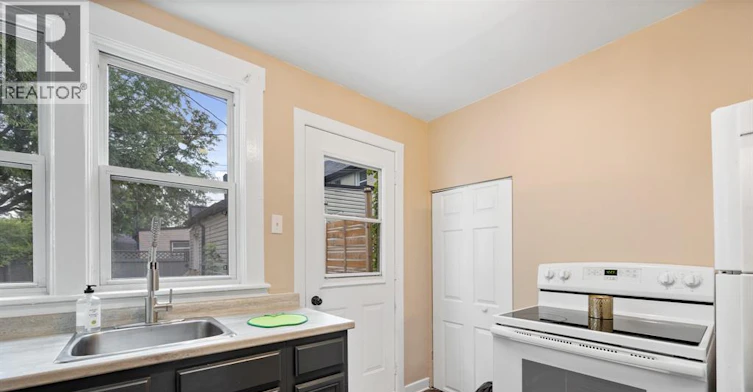 2123 Ontario Street, Windsor, ON, N8Y 1N4 - 10
