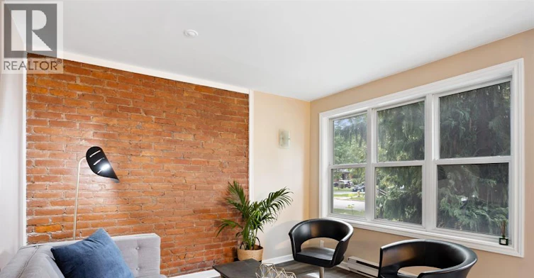 2123 Ontario Street, Windsor, ON, N8Y 1N4 - 3