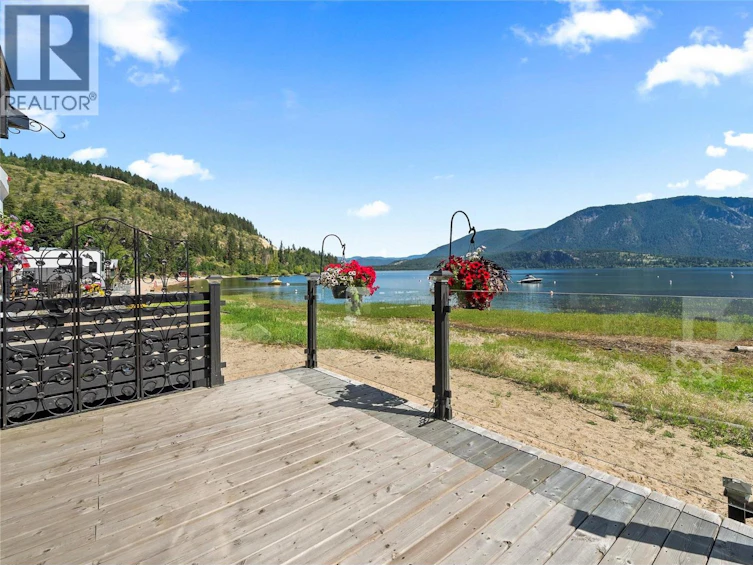 53-6592 Trans Canada Highway, Tappen, BC, V1E 4M2 - 12