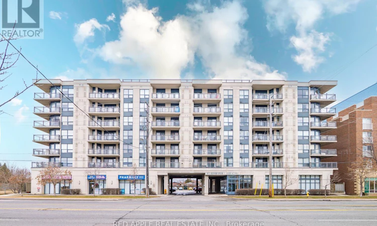 204-872 Sheppard Avenue W