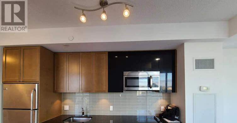 1915-98 Lillian Street, Toronto, ON, M4S 0A5 - 2