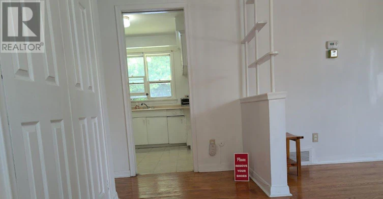 MAIN FLOOR-998 Willowdale Avenue, Toronto, ON, M2M 3C7 - 4