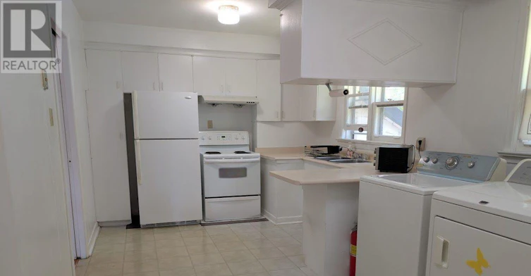 MAIN FLOOR-998 Willowdale Avenue, Toronto, ON, M2M 3C7 - 5