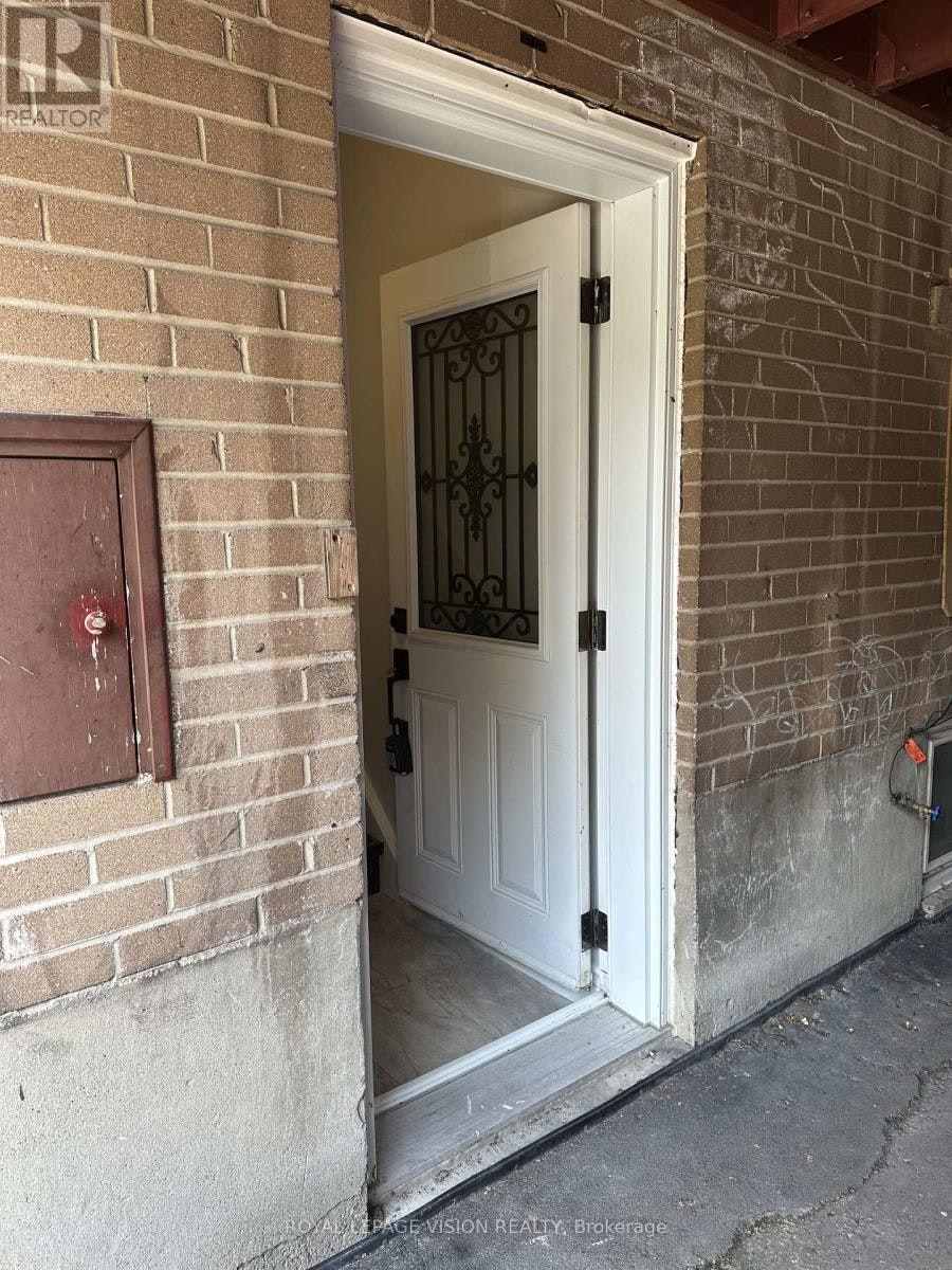 43 Par Avenue, Toronto, ON, M1G 2G5 - 2