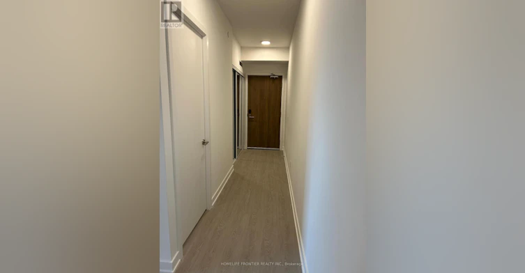 315-8188 Yonge Street, Vaughan, ON, L4J 1W5 - 5