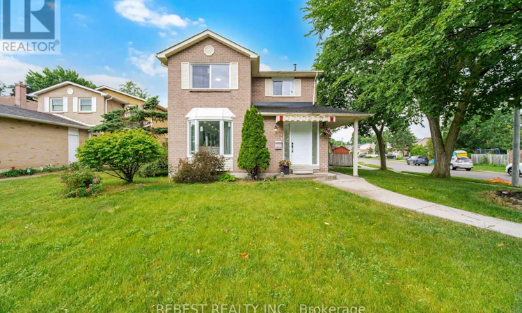 3120 Mccarron Crescent