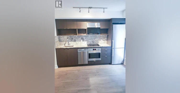 625-9 Mabelle Avenue, Toronto, ON, M9A 0E1 - 3