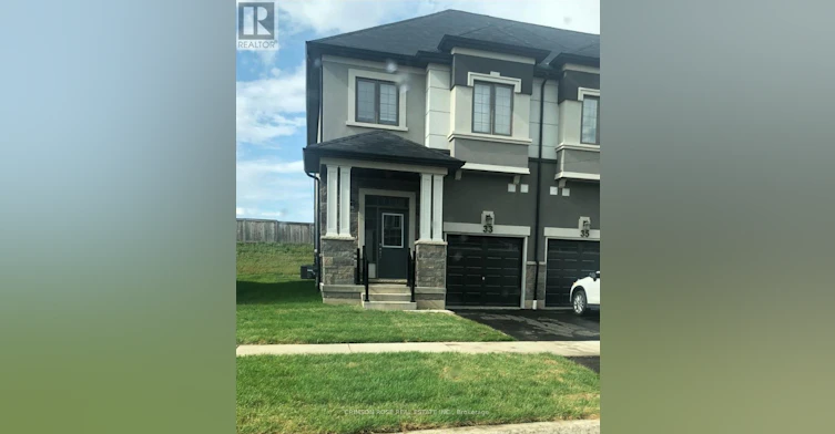 33 Bilanski Farm Road, Brantford, ON, N3S 0J7