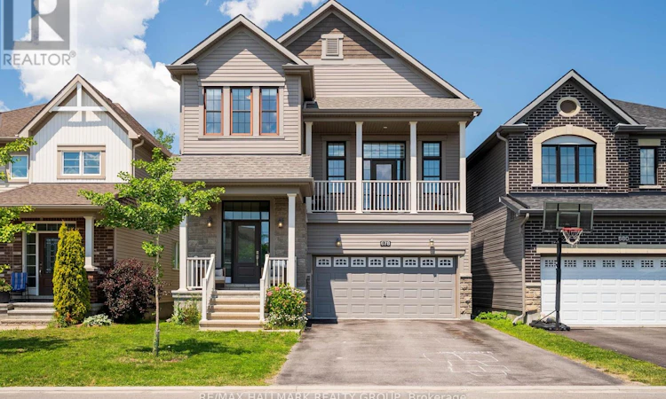 678 Eagle Crest Heights