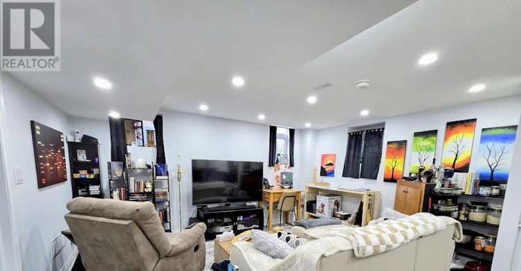 A-1382 Stillmeadow Lane, Pickering, ON, L1X 0N5 - 4