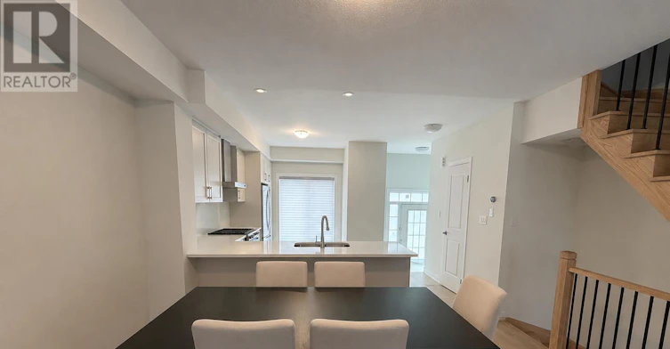 13 Maybank Lane, Whitchurch-Stouffville, ON, L4A 2S9 - 4