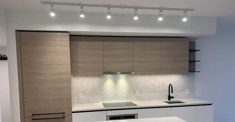 512-13428 105 Avenue, Surrey, BC, V3T 0S6