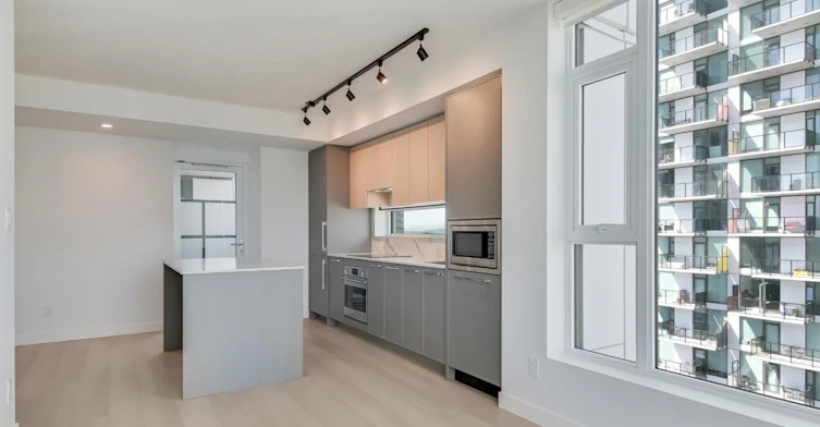 2404-13725 George Junction, Surrey, BC, V3T 4Y3 - 5