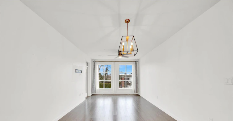 211-15168 33 Avenue, Surrey, BC, V3Z 0N7 - 11