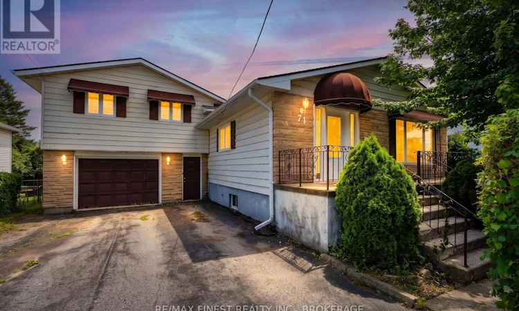 71 Cartwright Street