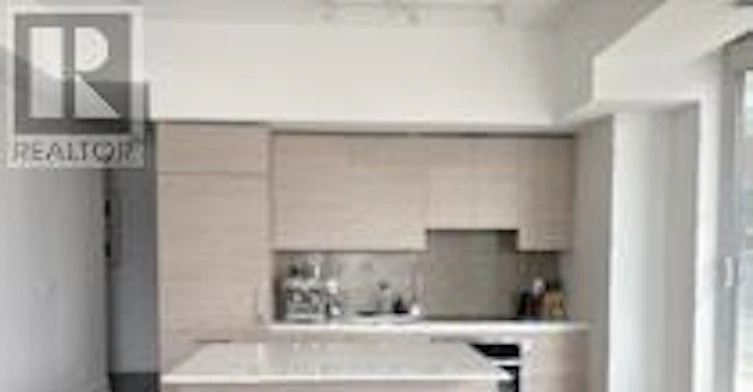 904-200 Bloor Street W, Toronto, ON, M5S 0B1 - 4