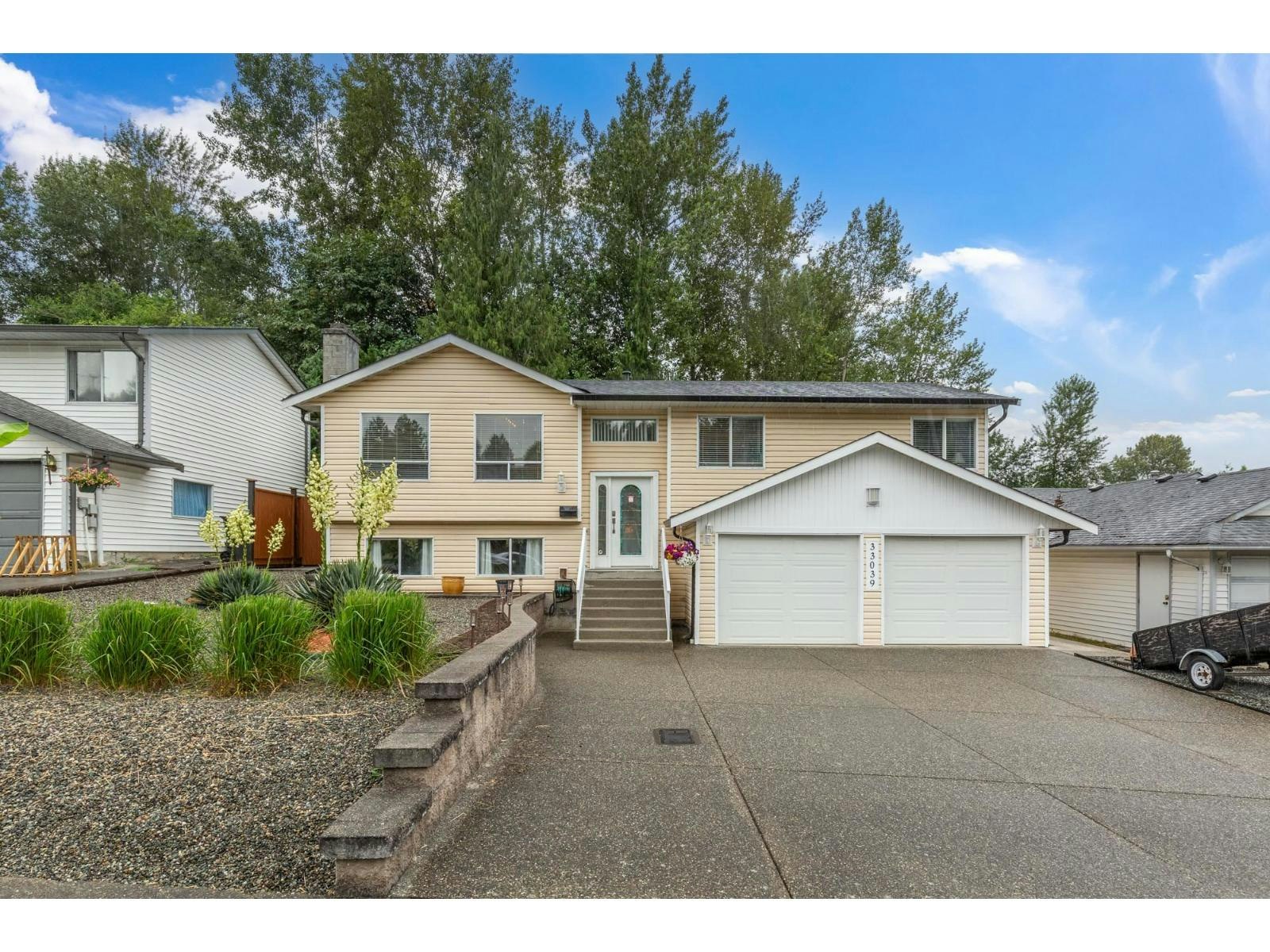 33039 Malahat Place, Abbotsford, BC, V2S 7B8