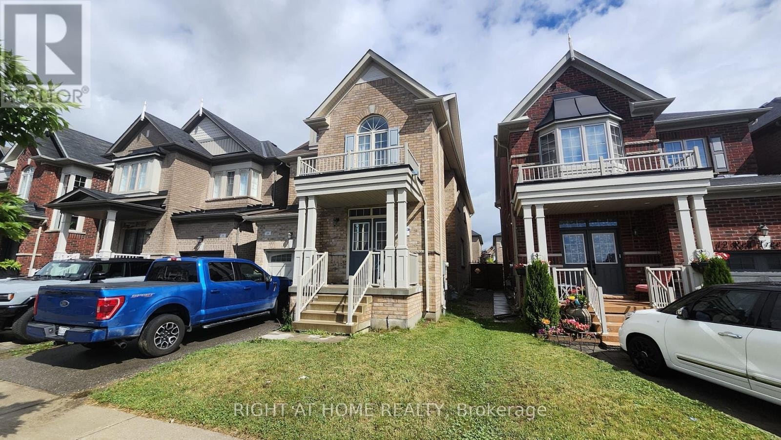 16 Red Tree Drive, Vaughan, ON, L4H 4H4