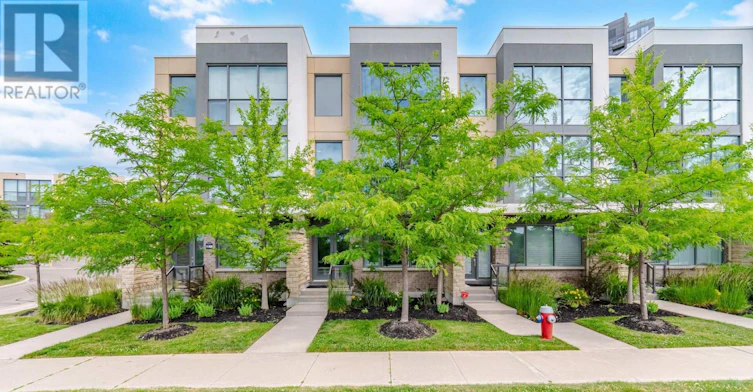 2-150 Little Creek Road, Mississauga, ON, L5R 0E9