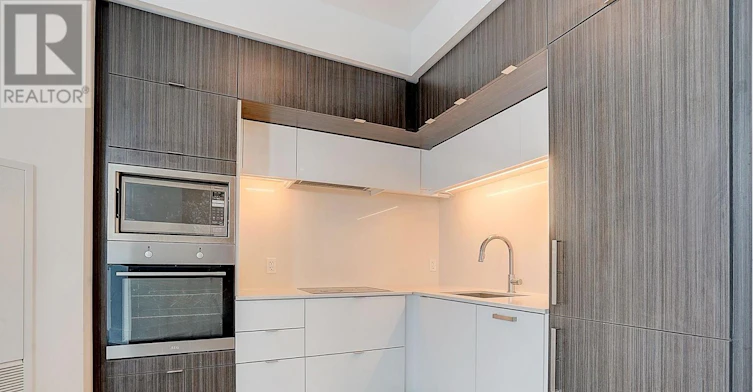 PH01-1 Edgewater Drive, Toronto, ON, M5A 1B9 - 34