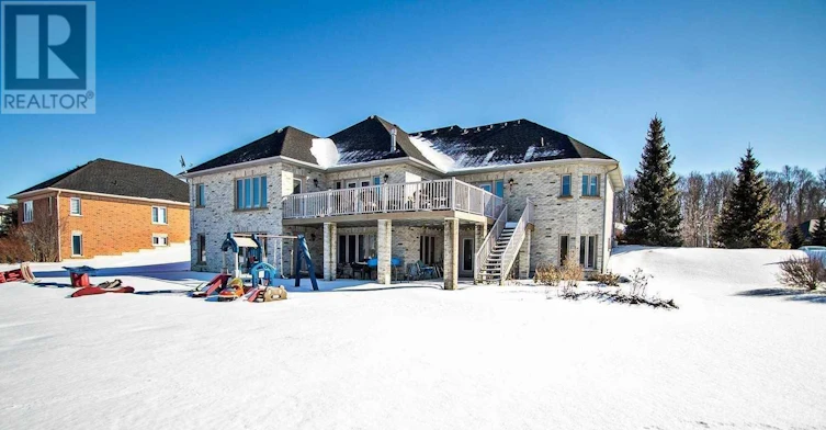 146 Colonel Wayling Boulevard, East Gwillimbury, ON, L0G 1V0 - 2
