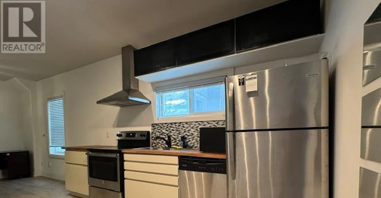 MAIN-467 Keele Street, Toronto, ON, M6N 3E1 - 3