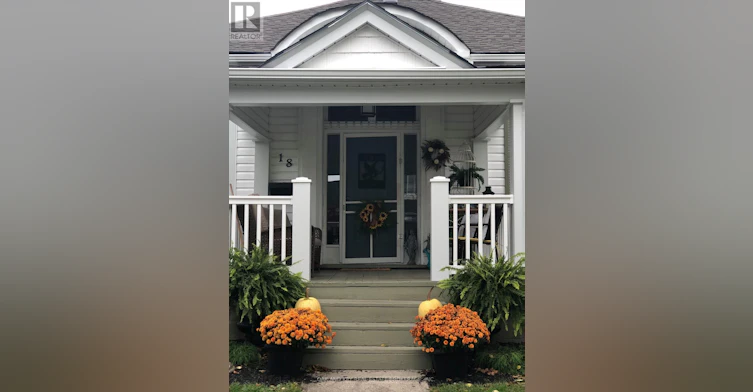 A-18 Isabel Street, St. Thomas, ON, N5R 3J7 - 3