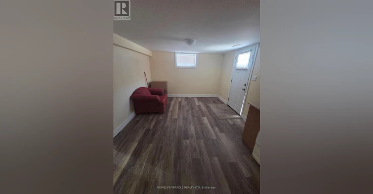 6 Sterne Avenue, Brampton, ON, L6W 2Y4 - 3