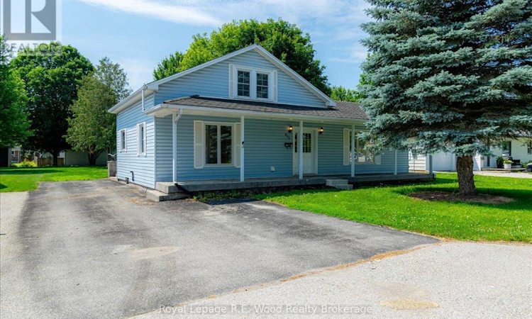 419 Main Street W