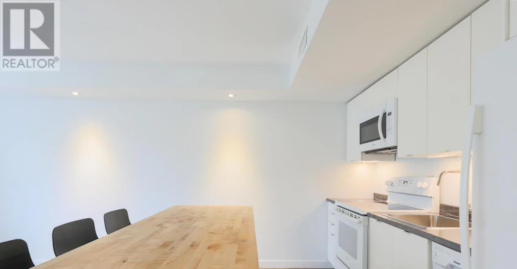 LOWER-63 Dagmar Avenue, Toronto, ON, M4M 1V9 - 10