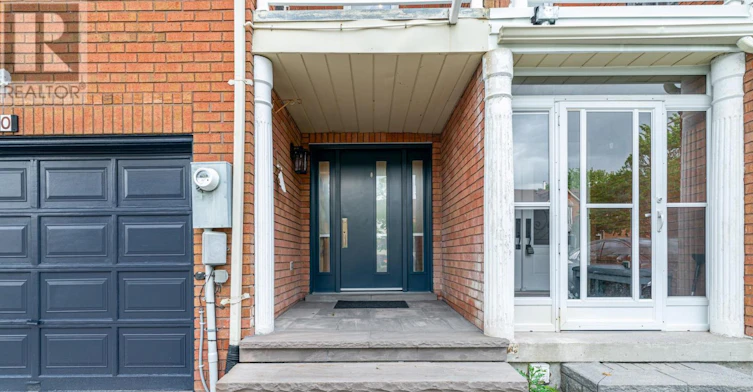 30 Queensmill Court, Richmond Hill, ON, L4B 1N2 - 3