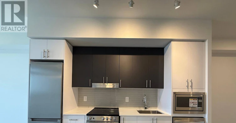 1703-5105 Hurontario Street, Mississauga, ON, L4Z 3X7 - 3