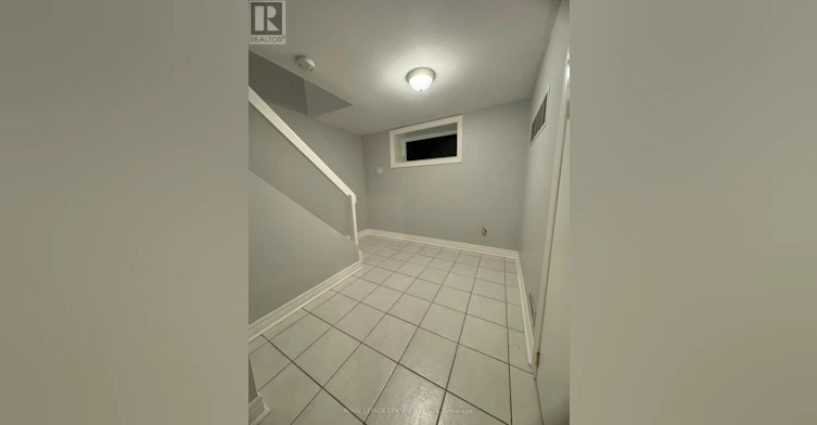 LOWER-3519 Palgrave Road, Mississauga, ON, L5B 1W1 - 6