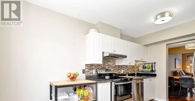 53 Thornbury Crescent, Ottawa, ON, K2G 6C5 - 13