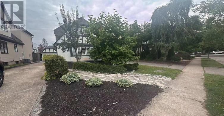 56 South Drive, St. Catharines, ON, L2R 4V2 - 5