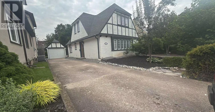 56 South Drive, St. Catharines, ON, L2R 4V2
