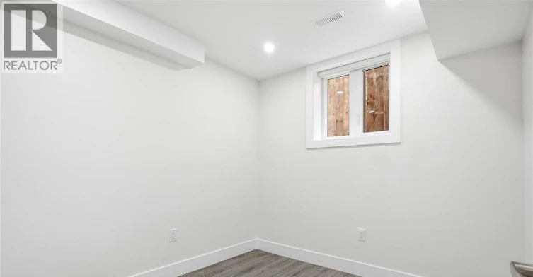 LOWER-2490 George Avenue, Windsor, ON, N8W 4M5 - 10