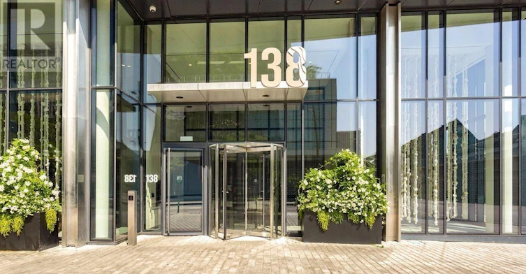 4715-138 Downes Street, Toronto, ON, M5E 0E4 - 2