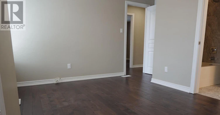 36 Vipond Road, Whitby, ON, L1M 2P2 - 13