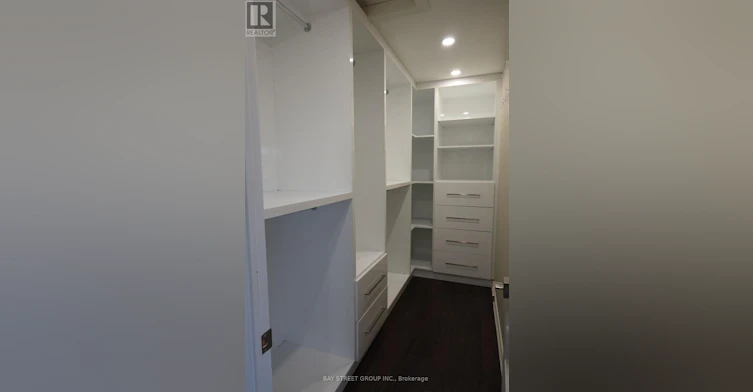 36 Vipond Road, Whitby, ON, L1M 2P2 - 10