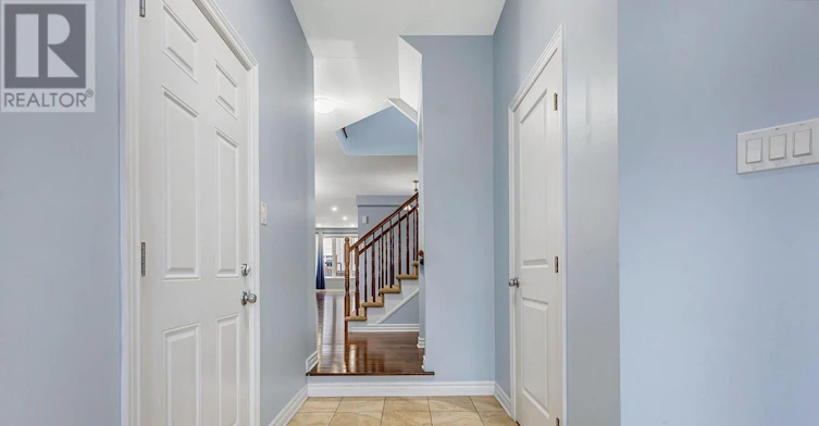 635 Moorpark Avenue, Ottawa, ON, K2M 0H8 - 2