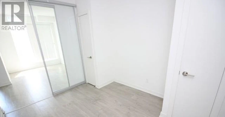 808-199 Richmond Street W, Toronto, ON, M5V 0H4 - 10