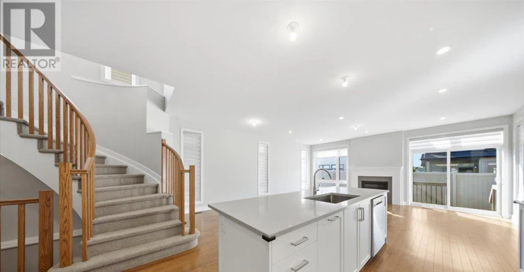 54 Thunderbolt Street, Ottawa, ON, K2S 1E7 - 10