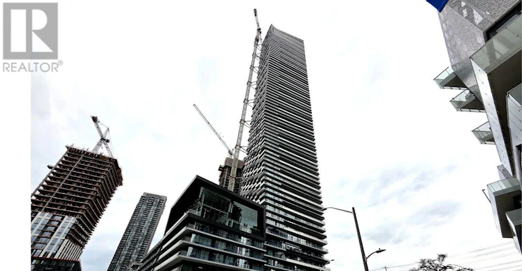 5011-448 Burnhamthorpe Road W, Mississauga, ON, L5B 0R4