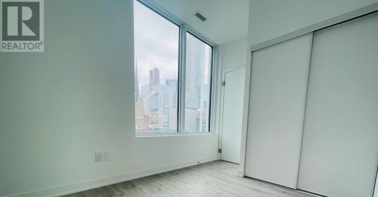 811-252 Church Street, Toronto, ON, M5B 1Z2 - 11