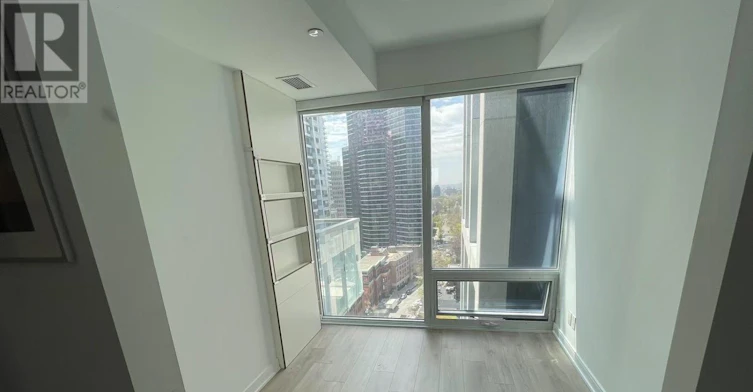 1713-3 Gloucester Street, Toronto, ON, M4Y 0C6