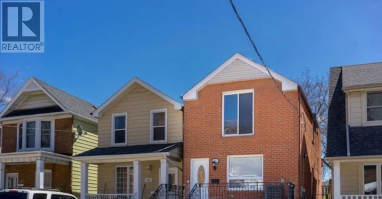 295 Gowan Avenue E, Toronto, ON, M4J 2K7